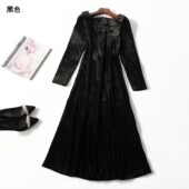 413062 次品 连衣裙前侧边抽丝