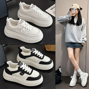 厚底真皮小白鞋女2026春季新款小个子增高松糕鞋休闲运动牛皮板鞋
