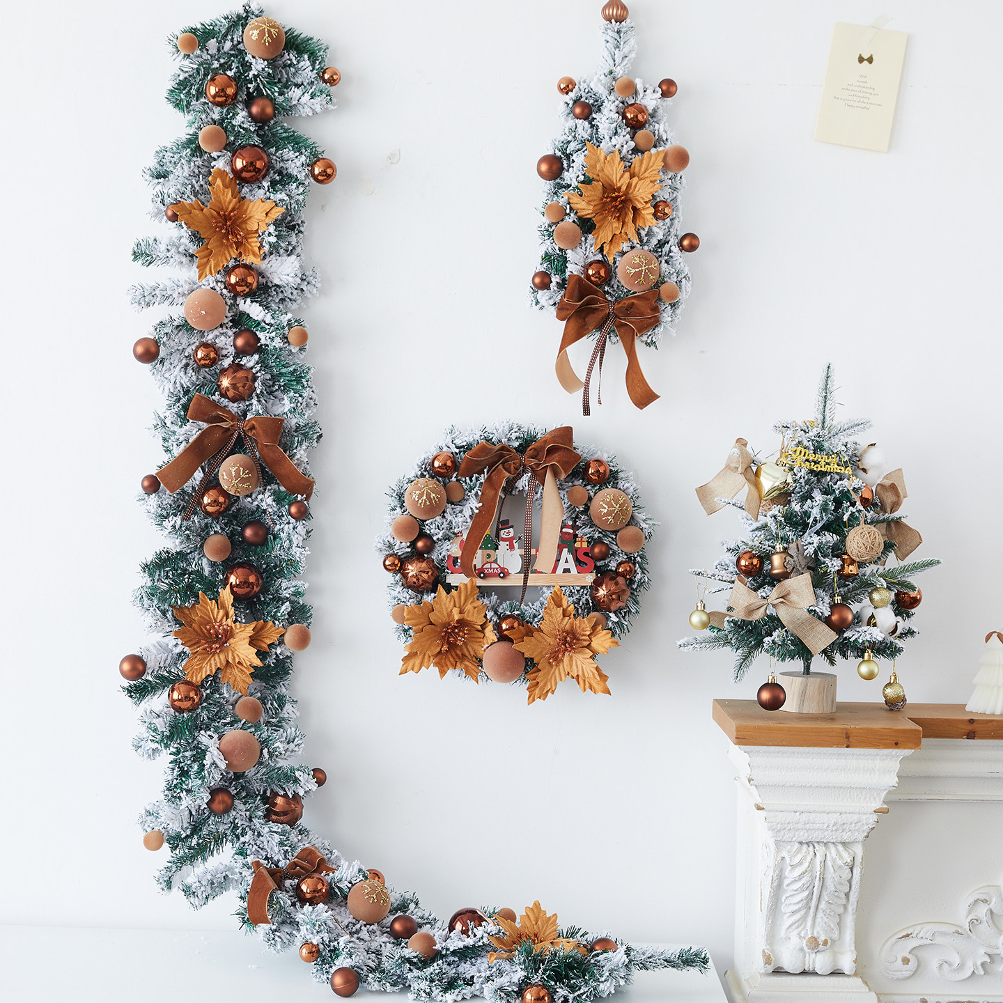 圣诞节装饰品圣诞树花环门挂圣诞树落雪藤条装饰挂饰场景氛围布置