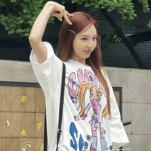 T恤女夏季 oversize风短袖 韩国小众设计师ngc卡通美少女中长款