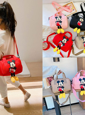 新款卡通儿童单肩包女童黑色简约斜挎小包可爱洋气轻便男童手提包