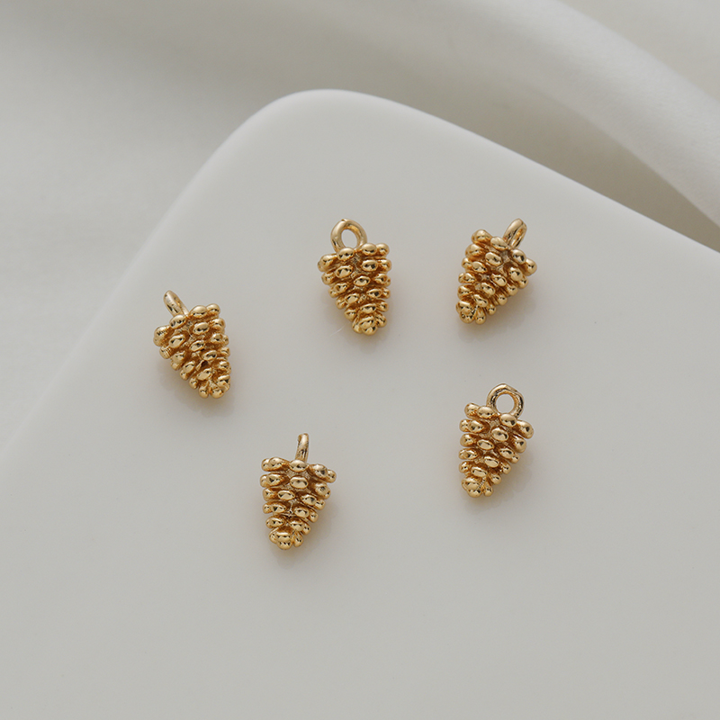 diy包金小松果项链吊坠