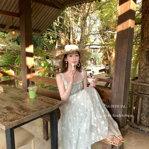 ASOFFICIAL春日吊带连衣裙