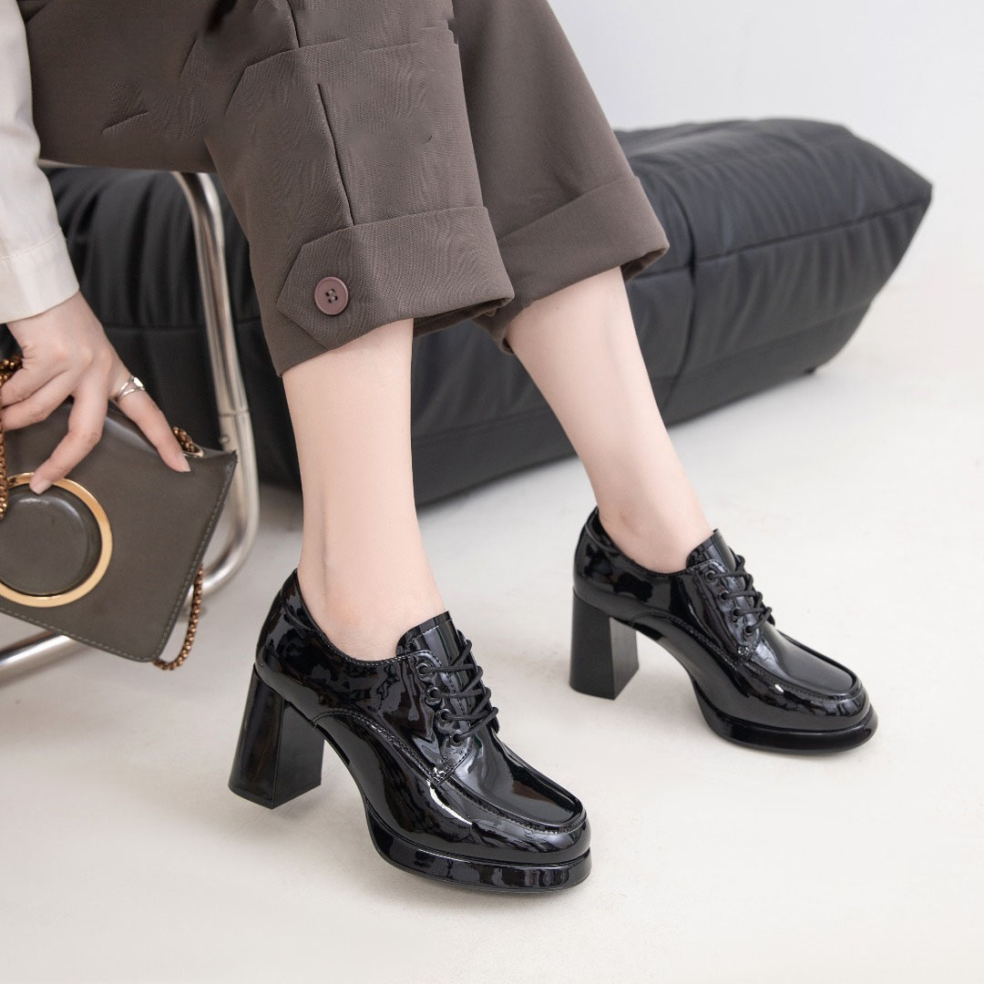 靓典乐福鞋休闲粗跟系带女鞋