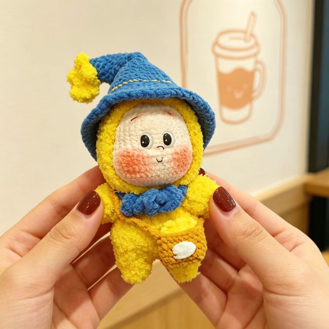 新款钩织毛绒信使星星人玩偶编织diy材料包毛线钩织手工自制挂件