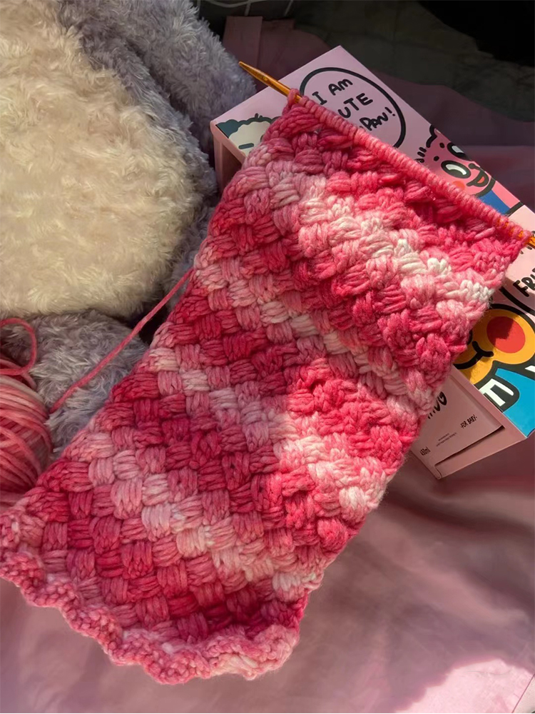 慕夏手创席纹花芝芝草莓围巾编织diy材料包渐变毛线钩织围脖礼物