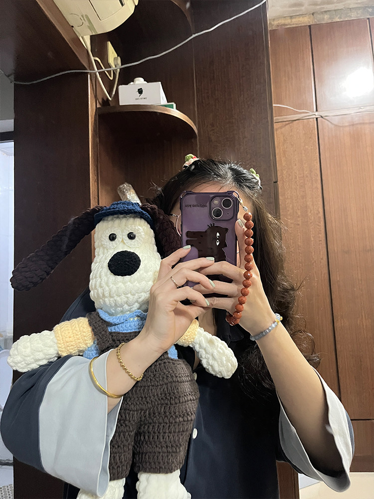 초보자 초보자는 여자 친구를 위해 손으로 뜨개질 DIY 재료 패키지 두꺼운 양모 크로 셰 뜨개질 귀여운 인형 머리 개로 지루함을 해소할 수 있습니다