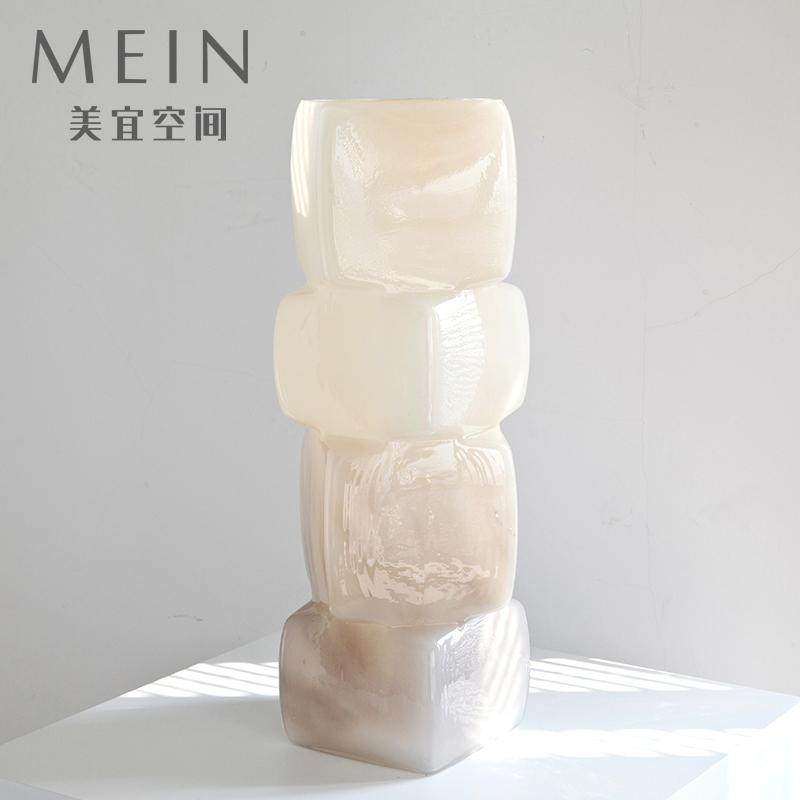 高端中古渐变彩色几何方块花餐桌软装酒店电视柜台面装饰玻璃摆件