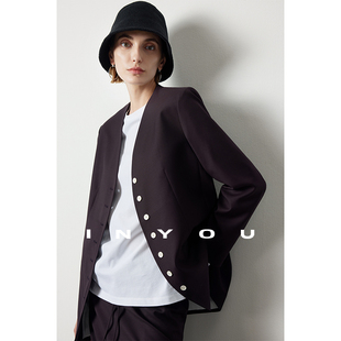 套装 半身裙时尚 女 高级感西服外套女極简轻生活羊毛无领西装 因由