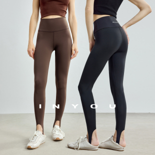 瑜伽鲨鱼裤 时尚 女 INS极简百搭高腰弹力踩脚跑步运动紧身裤 因由