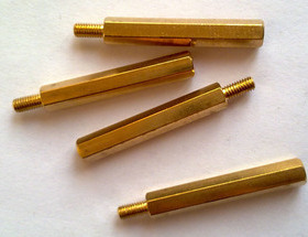 铜柱 隔离柱 接线铜柱M3x30mm+6 （配螺母）（4元/10套）.