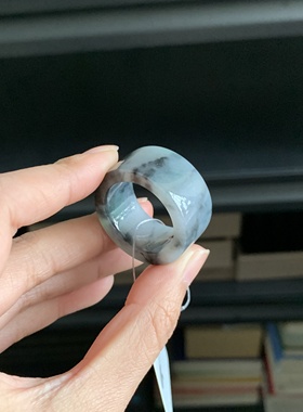 毛毛的翠//M 12764//天然特色翡翠乌鸡大扳指//190