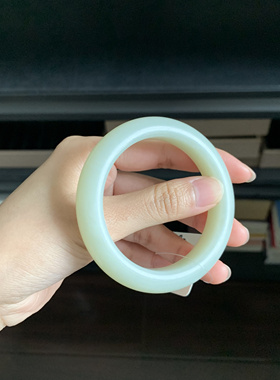 毛毛的翠//M 12782/和田玉青白玉手镯//54.8/600