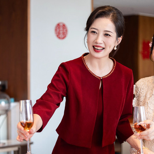 喜婆婆婚宴装2026新款婚礼妈妈礼服春款高贵秋冬套装结婚平时可穿
