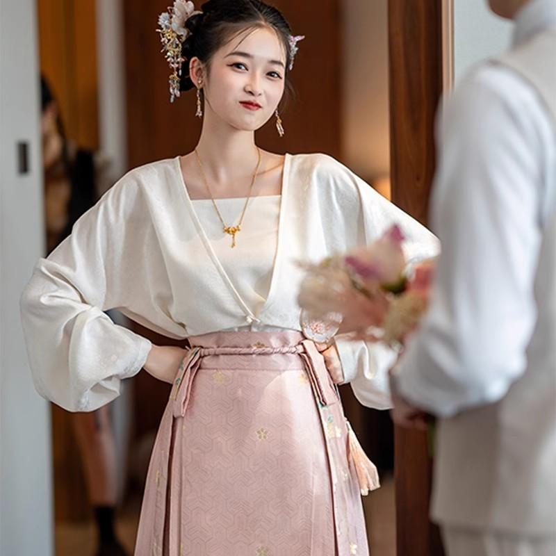 新中式国风小个子敬酒服新娘2025新款订婚礼服裙女高端轻奢小众夏