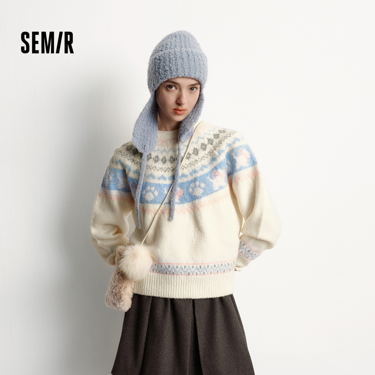 森马小狗费尔岛宽松插肩袖毛衣女