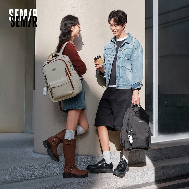 森马双肩包男2025新款大容量旅行背包情侣款美式学院风书包电脑包