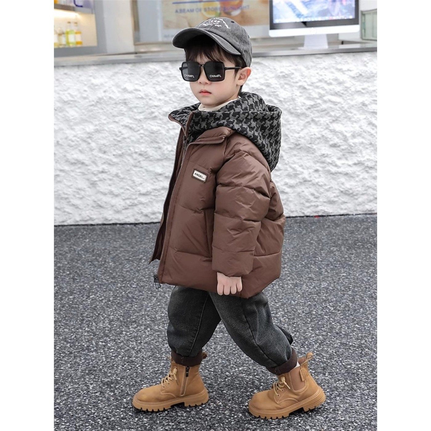 韩国男童羽绒服冬季25新款痞帅秋冬装儿童白鸭绒男孩宝宝炸街外套