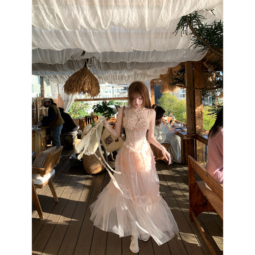 【瑞茜】 蝴蝶织梦 温柔甜美风上衣半身短裙 R5961-1X