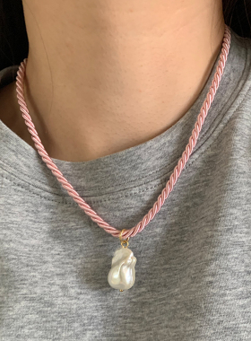 仿巴洛克珍珠绳子中性特别项链