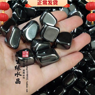 天然赤铁矿磁铁矿原石教学标本一粒