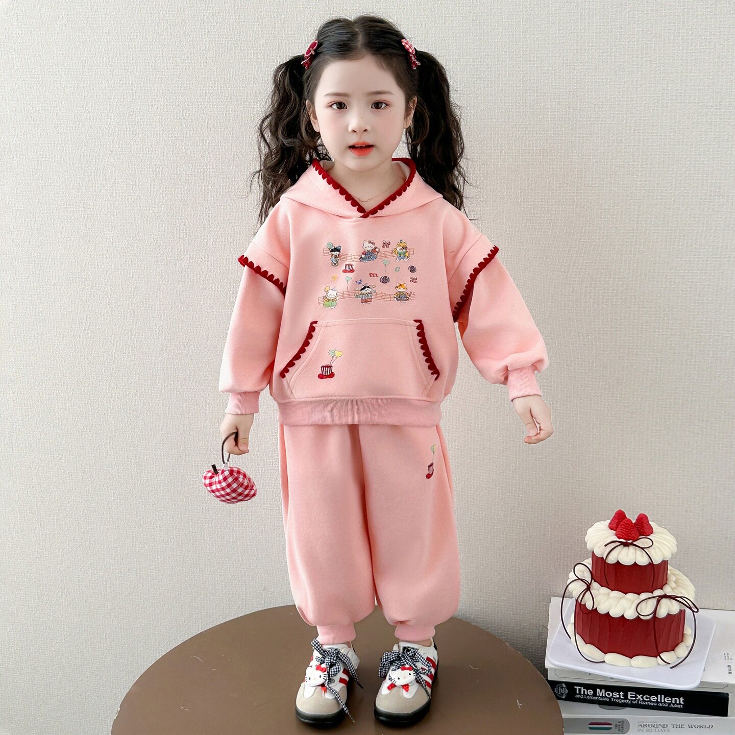 女童套装春季2026新款儿童春装卫衣卫裤洋气时髦女宝宝运动两件套