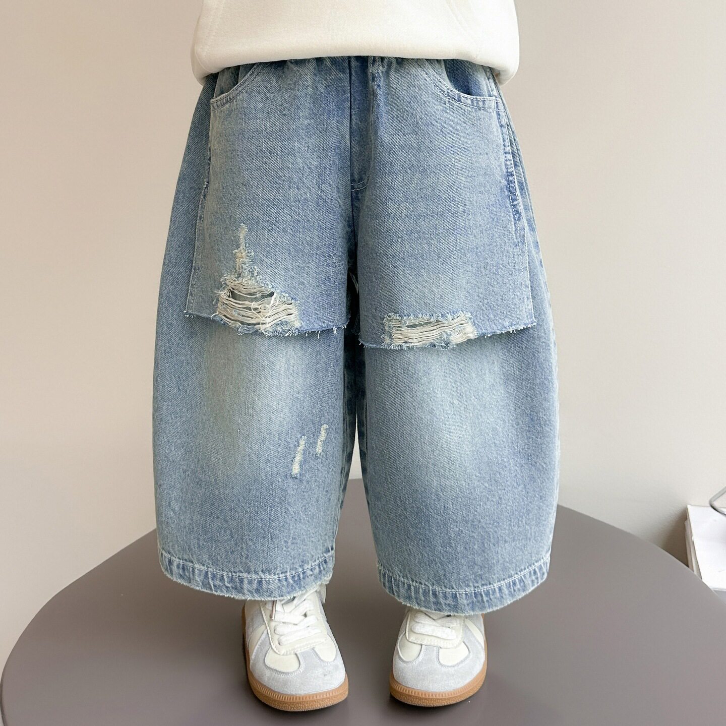 女童牛仔裤春秋季2026新款女宝宝洋气宽松阔腿裤儿童春款外穿裤子