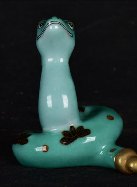 古董古玩收藏大清乾隆年制粉彩蛇型雕塑鼻烟壶