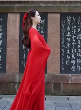 古典红昭愿大鱼海棠演出改良汉服