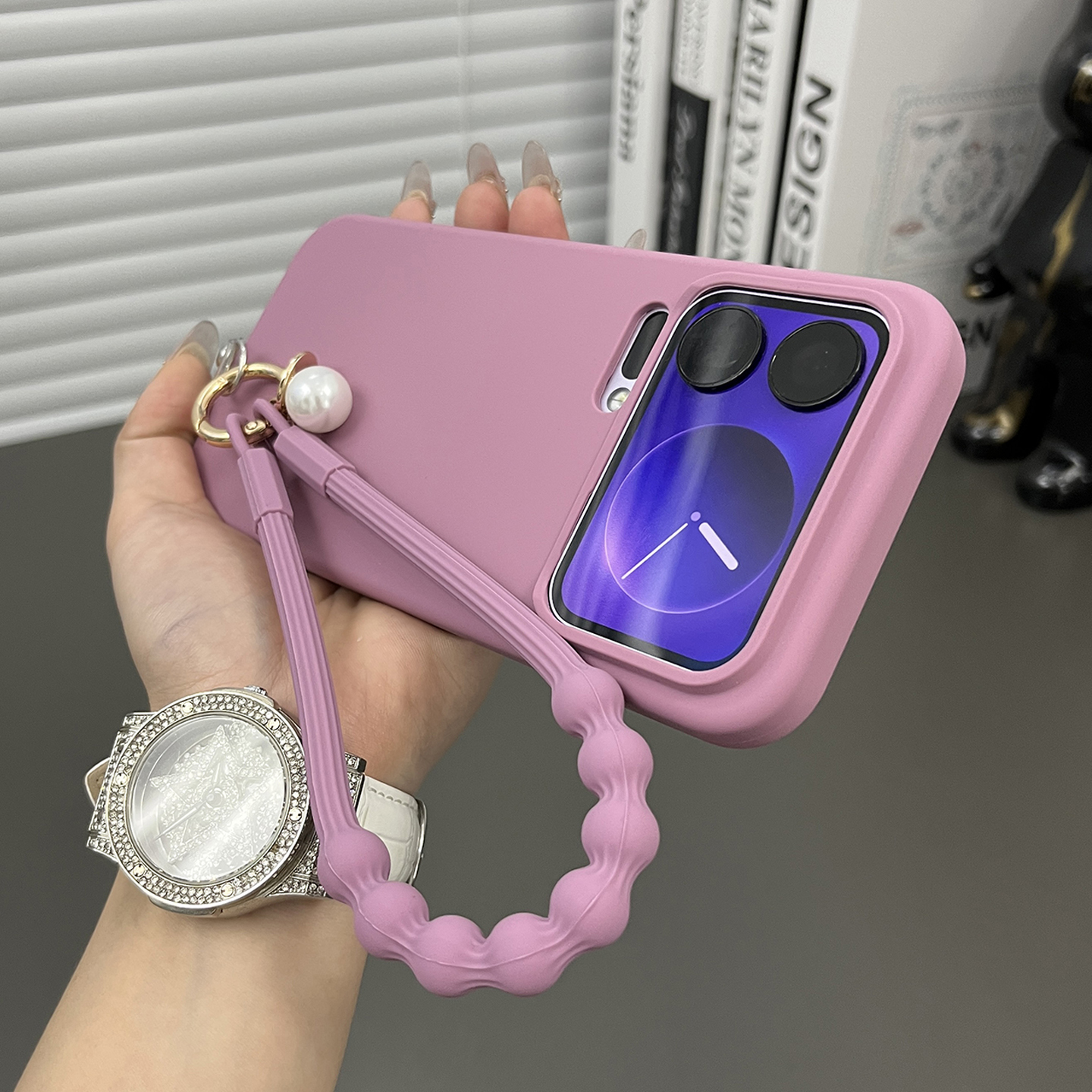 适用于小米17promax手提绳手机壳