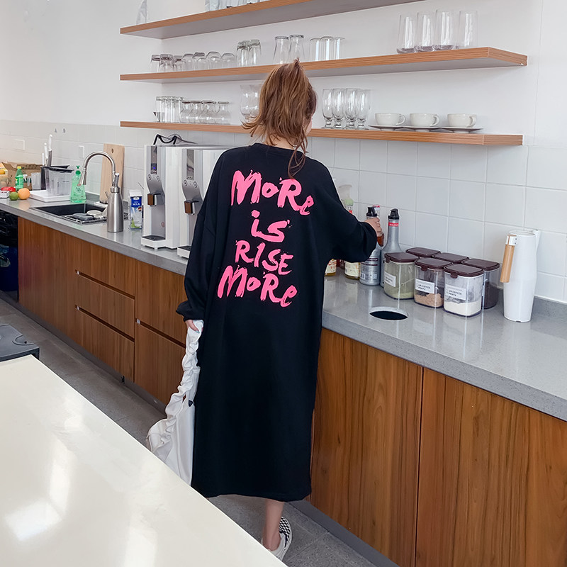 胖mm连衣裙女拼接裙摆大码女装新款韩版2026显瘦T恤裙长袖卫衣裙