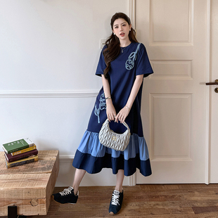 女装 夏季 新款 大码 连衣裙 胖mm宽松显瘦撞色拼接拼色裙摆绣花短袖