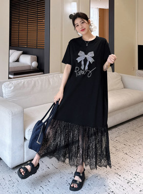 高级感蕾丝拼接黑色短袖连衣裙女夏季大码胖mm宽松中长款T恤裙子