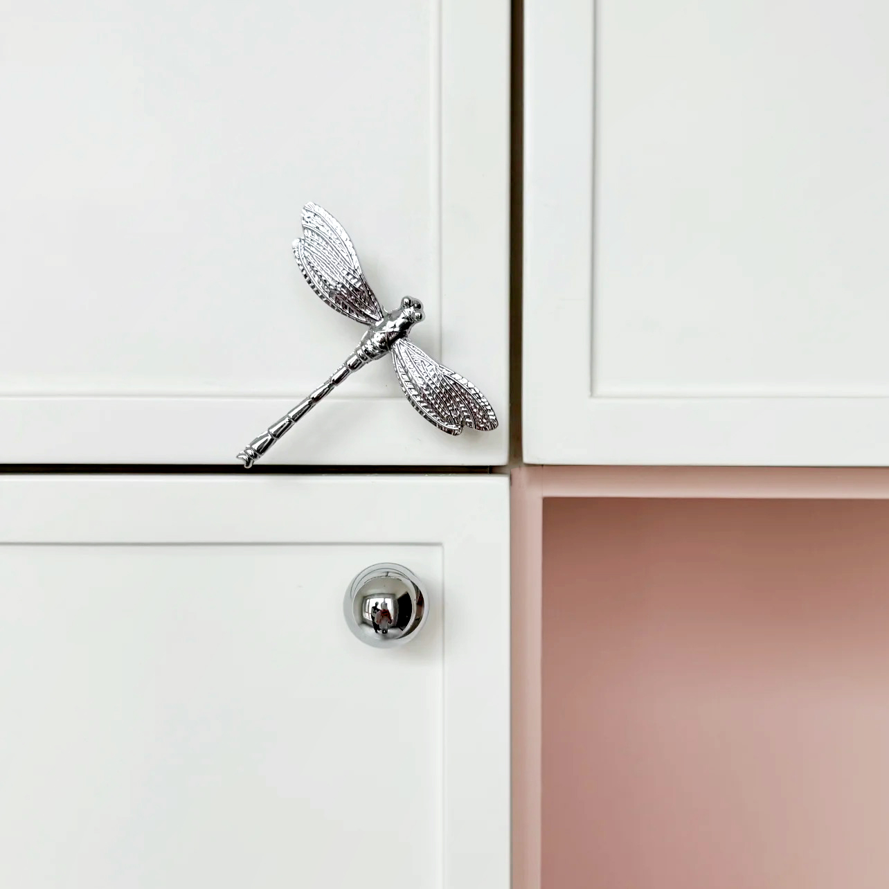 质感取胜！全铜锻造柜门拉手