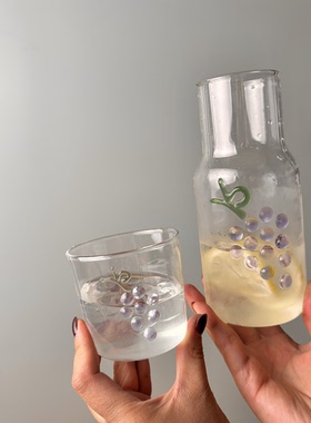 手绘新中式葡萄图案玻璃杯