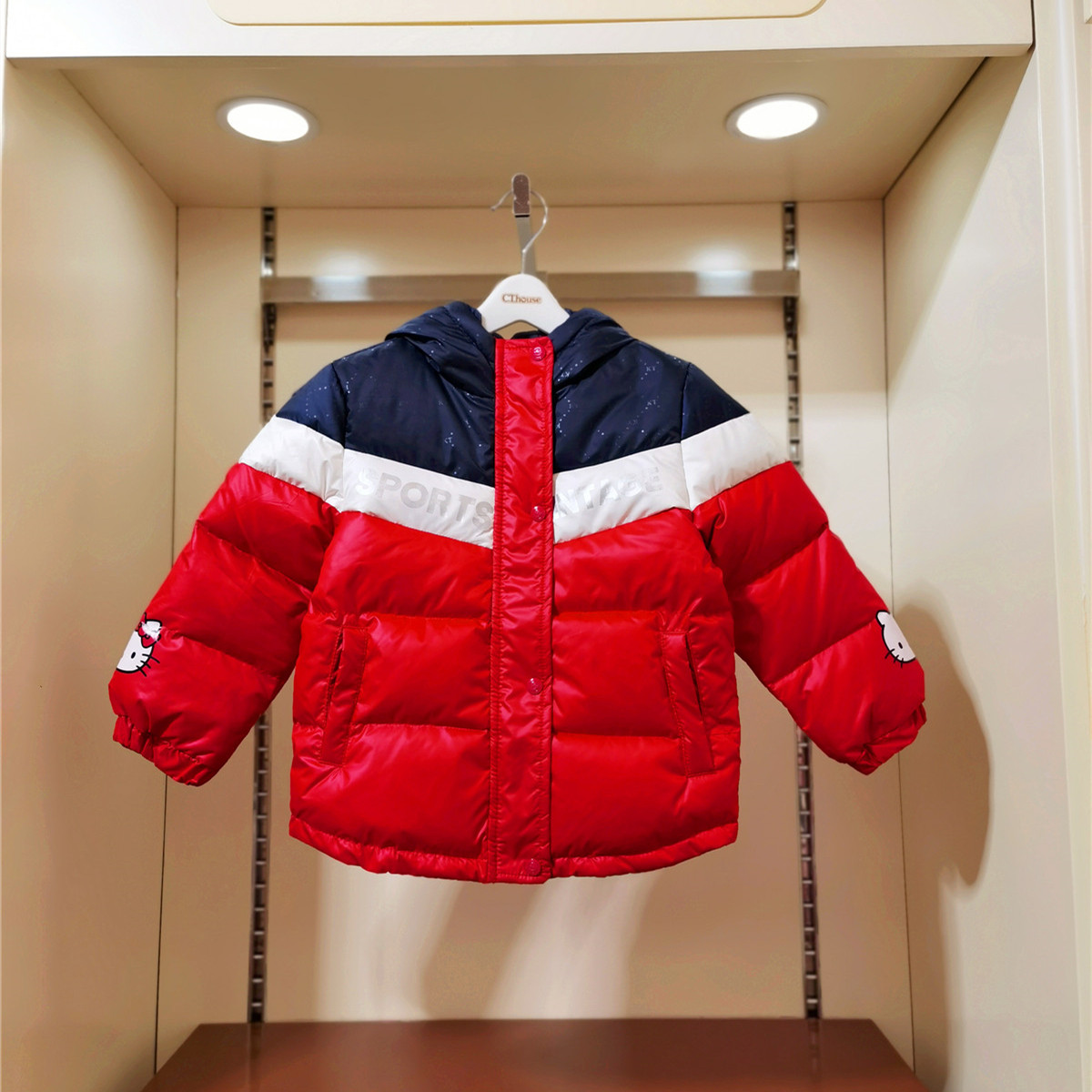 helloKitty凯蒂猫专柜新款女童白鸭绒连帽羽绒服保暖连帽秋冬外套