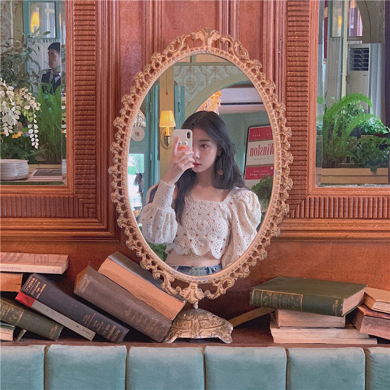 Actual price of the new women's wear, square, hollowed out, loose sleeves, striped textured blouse.