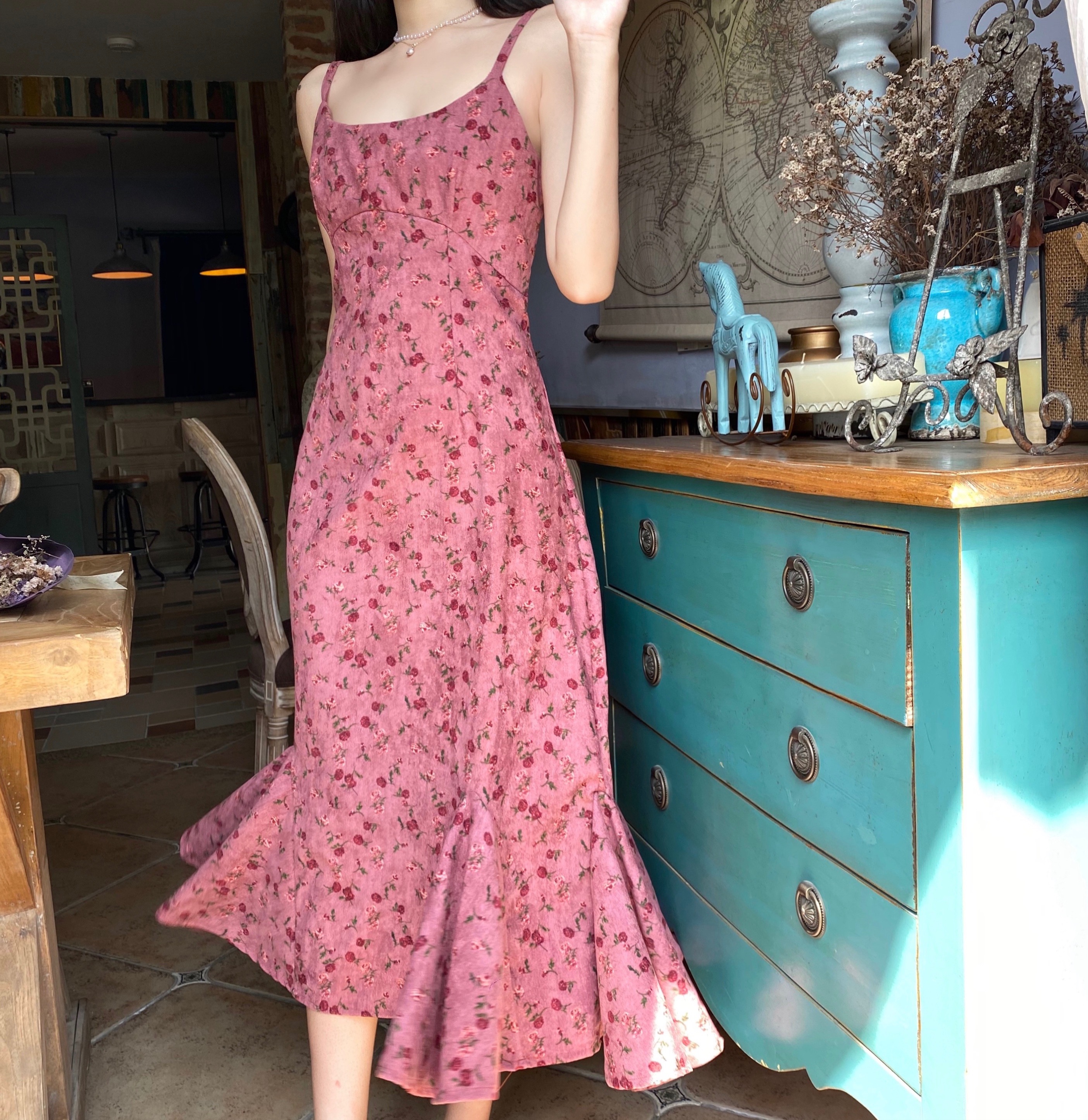 Real price French fishtail show thin fairy floral Sling Dress