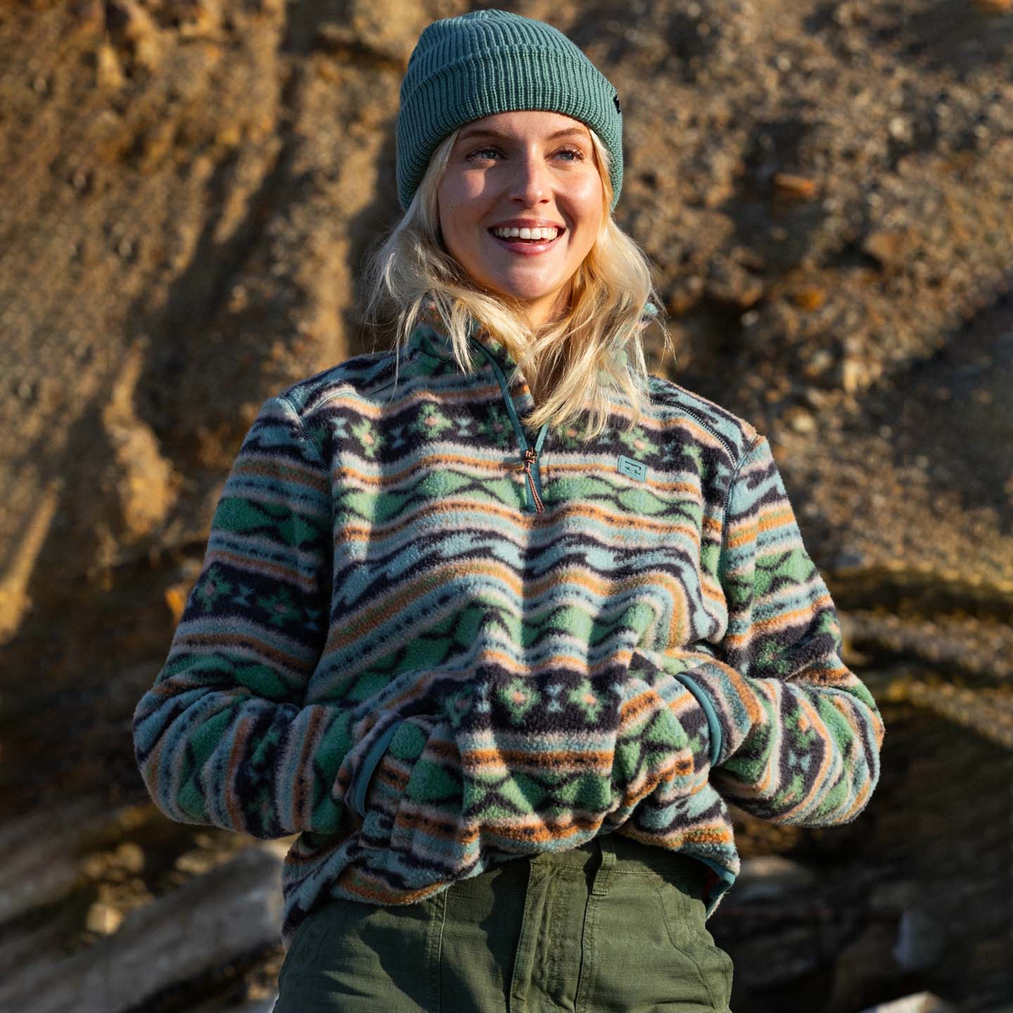 【超赞半拉链】澳洲冲浪品牌 秋冬新款 半高领户外保暖卫衣外套女