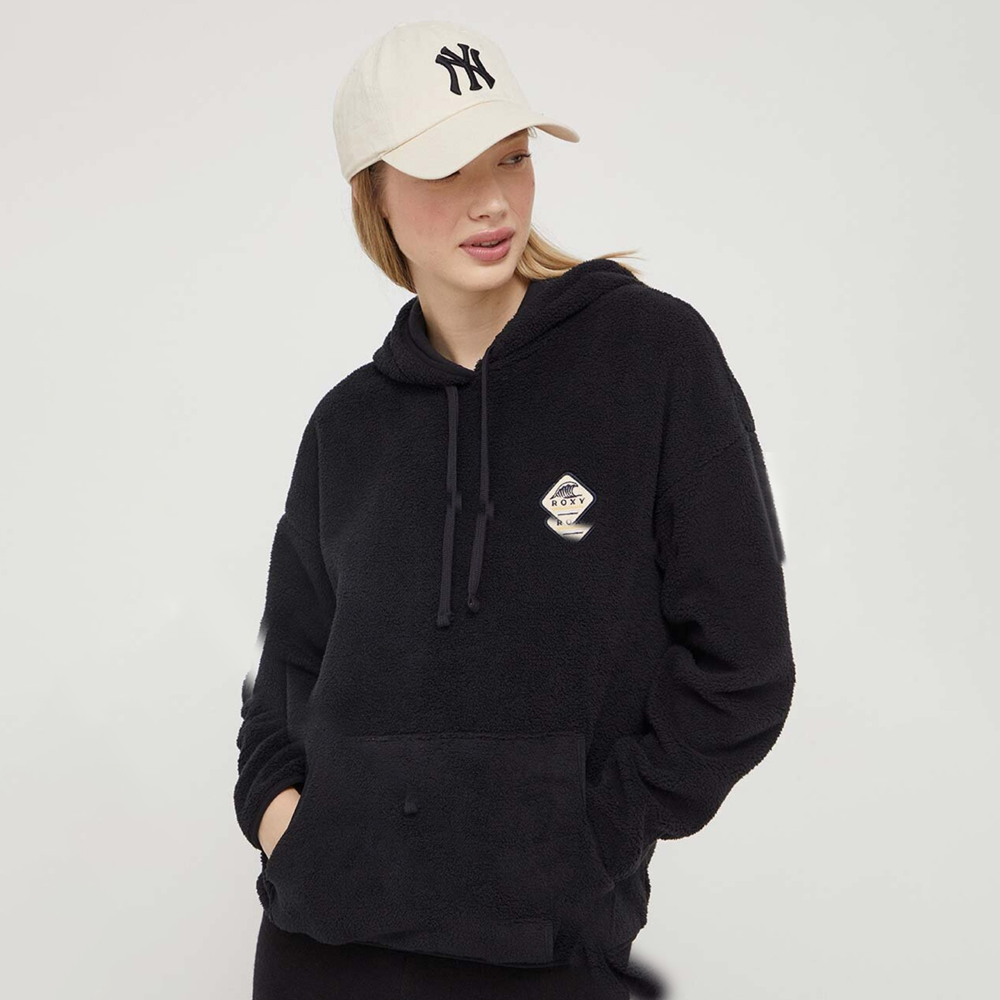 【质感纯色】澳洲出口原单 春冬新款 纯色连帽套头摇粒绒卫衣 女