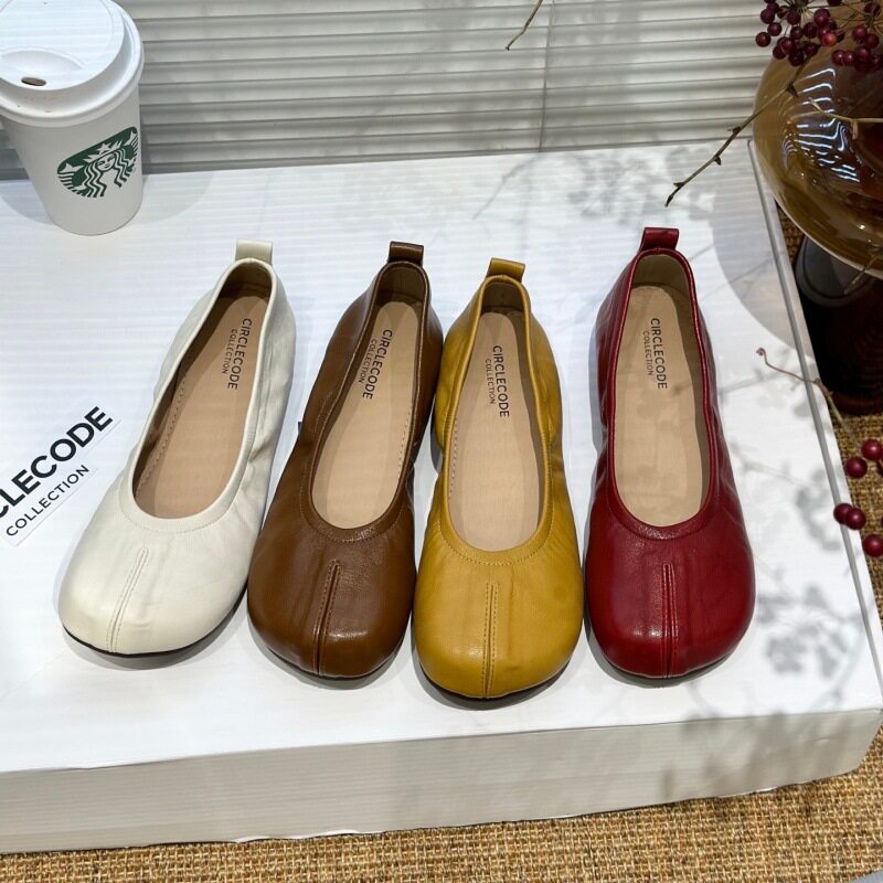 IG新款方头软皮蛋卷奶奶鞋春秋复古开车平底女单鞋四季女鞋