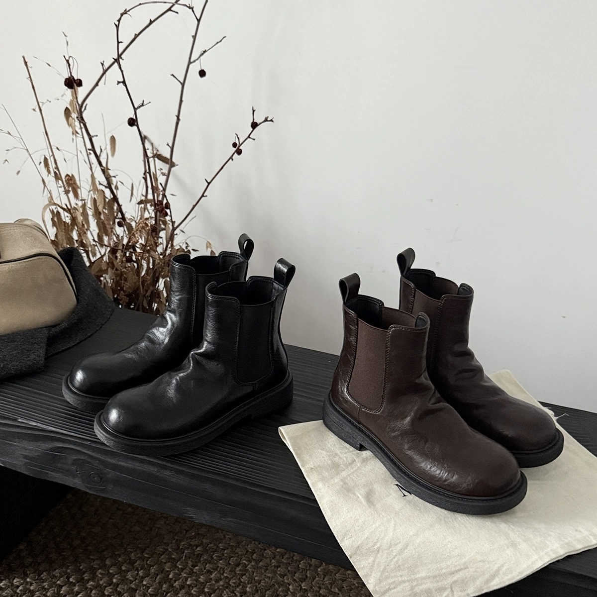 宝小姐擦色烟筒靴女切尔西靴子秋冬新品圆头做旧中跟短靴