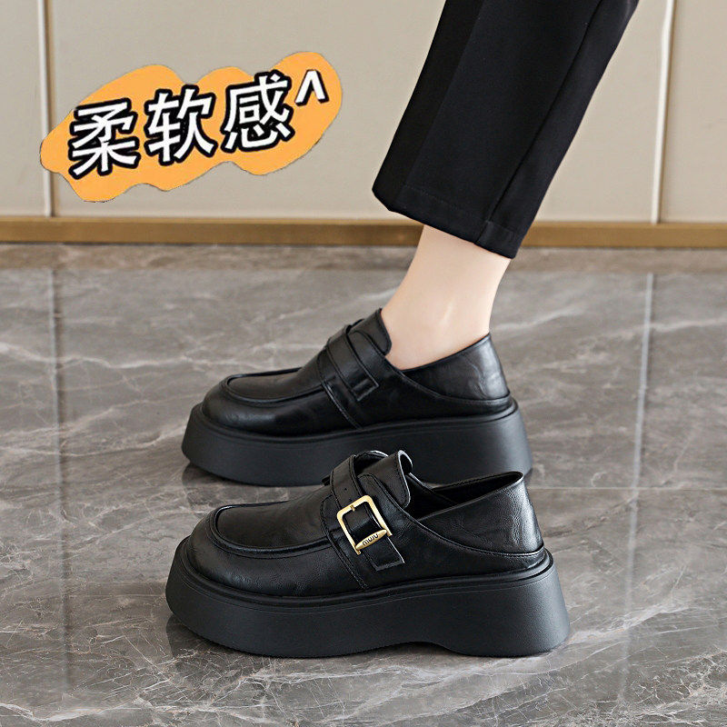 可踩后跟英伦风厚底乐福鞋女2026新款34码黑色一脚蹬防滑软底皮鞋