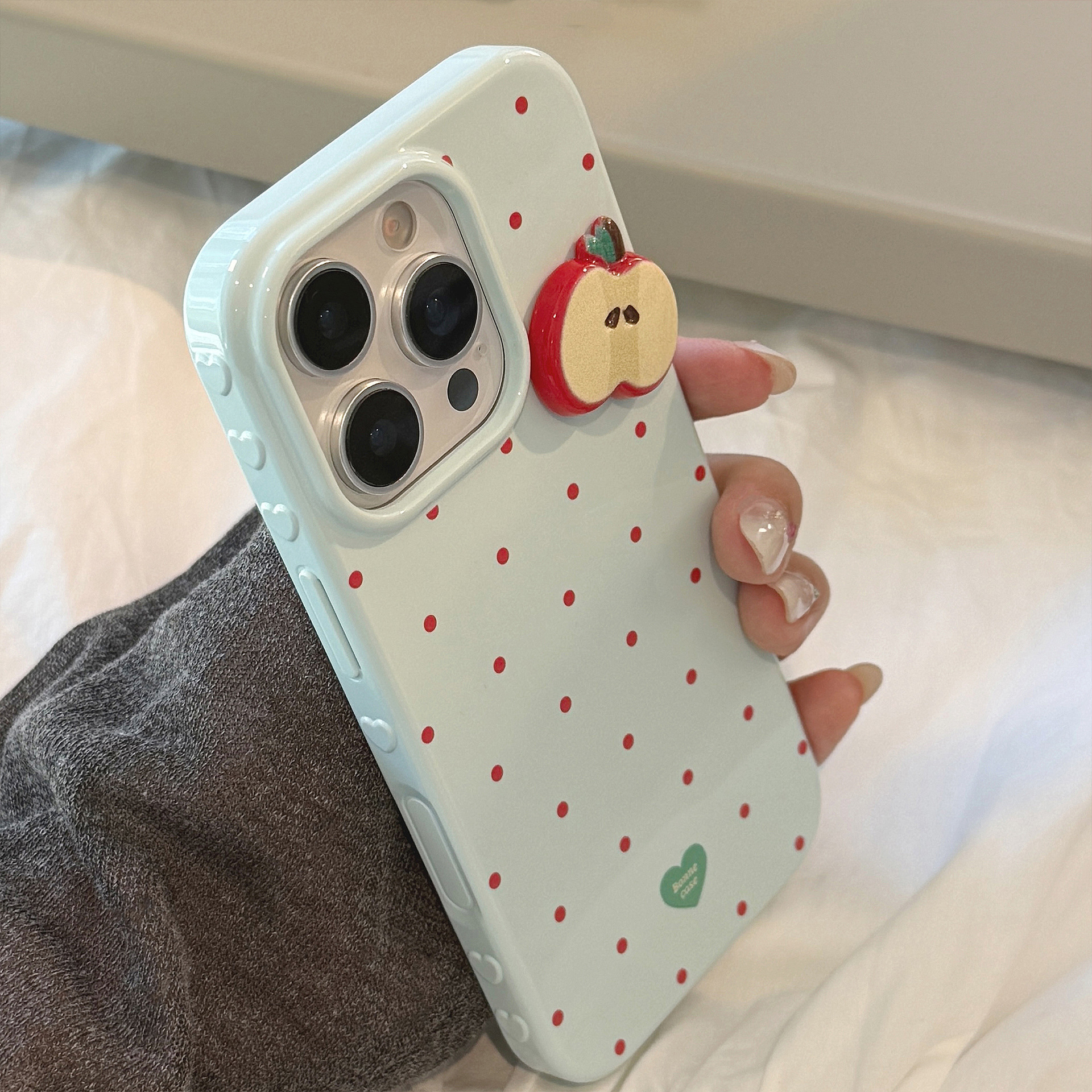 红色波点苹果17手机壳iphone16promax适用12防摔14立体13小清新
