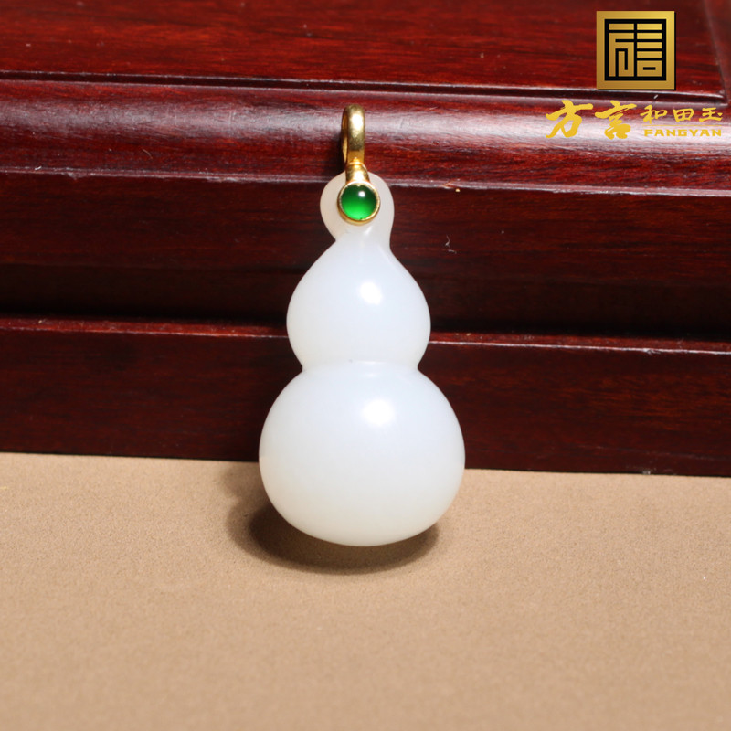 方言和田玉吊坠银镶碧玉羊脂白玉