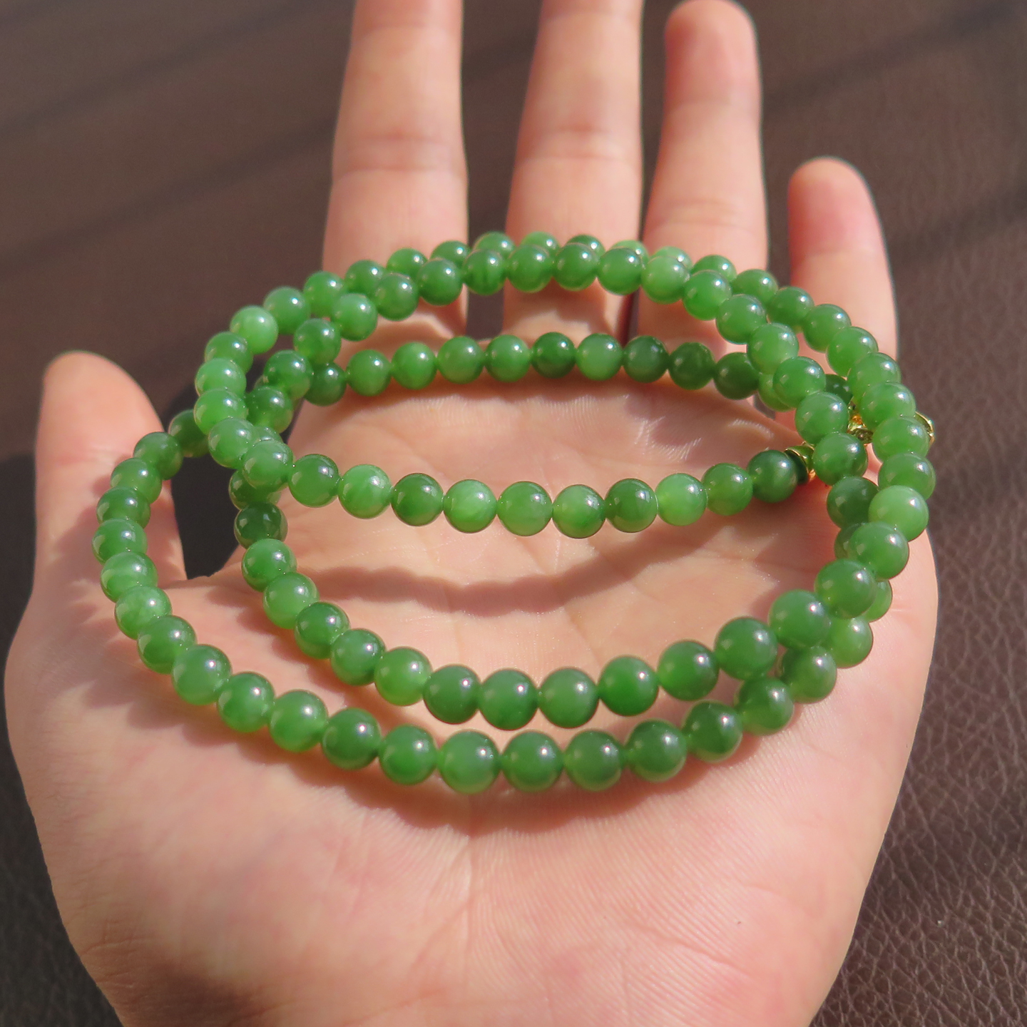 亏本回馈方言和田玉珍藏俄罗斯碧玉老料苹果绿无黑点6mm108项链X5