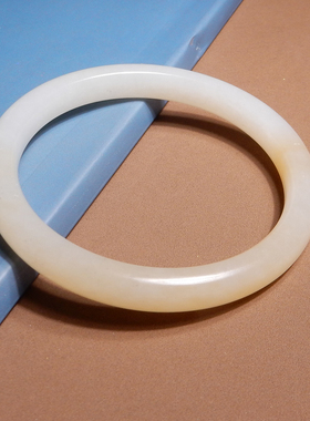 方言和田玉且末料细润糖白玉手镯