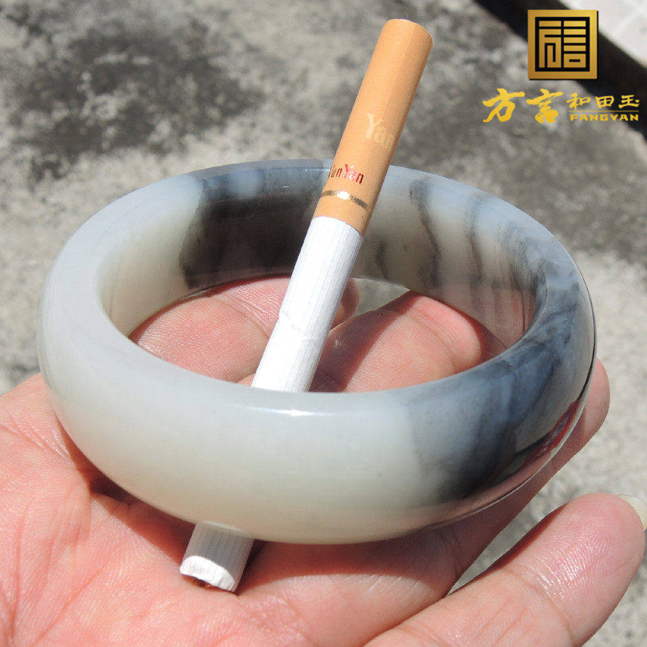 巨漏珍品方言和田玉留皮孔黑白分明青花籽料特色意境60豪华手镯F