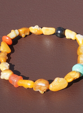 方言新疆黄沁金包银籽料独籽手串