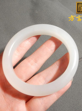 青海料白玉内径55mm精品女士手镯